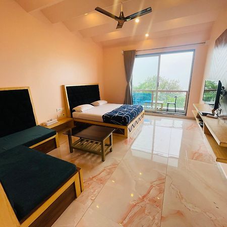 Natural Resort Panhala Exterior foto