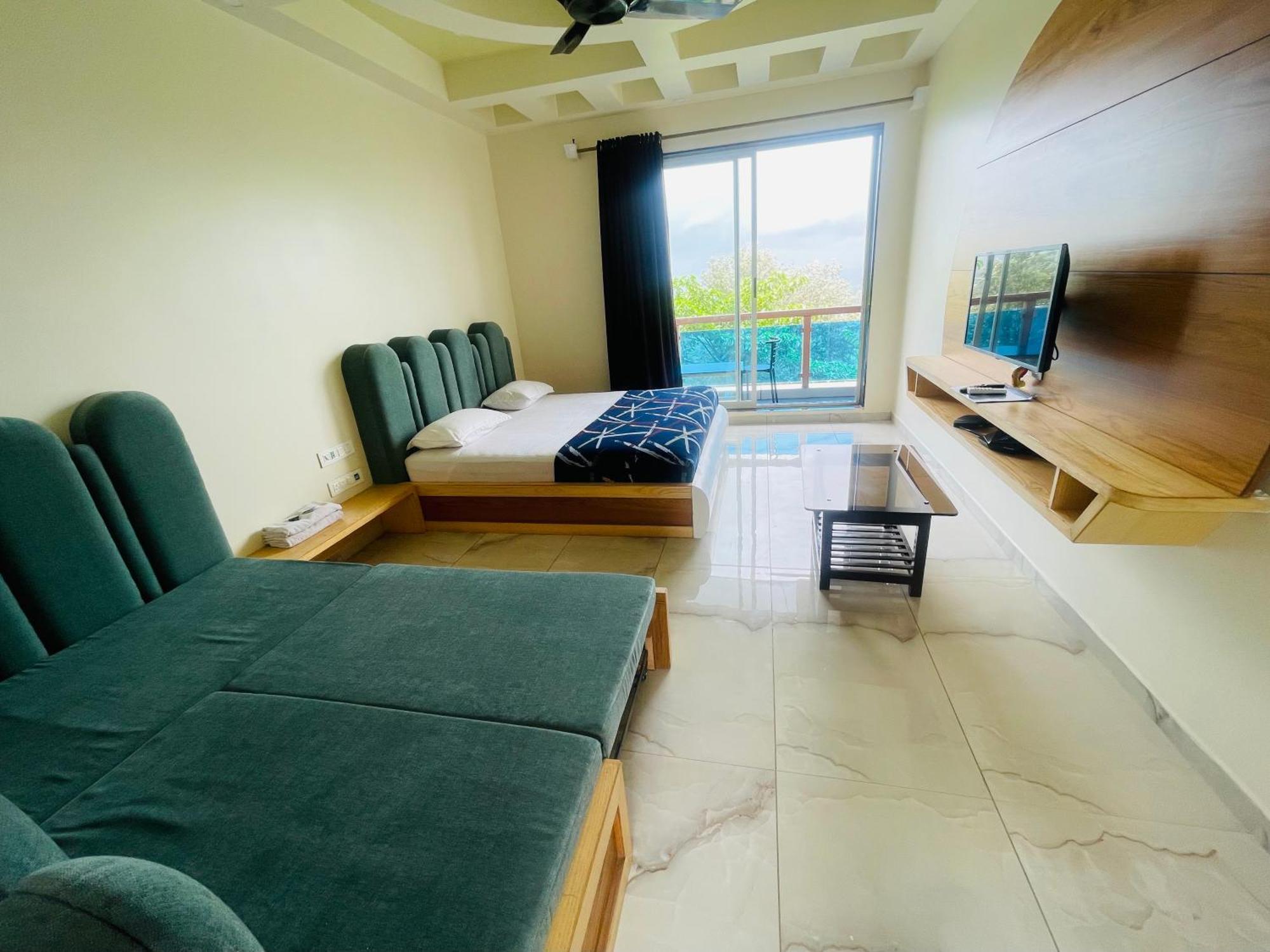 Natural Resort Panhala Exterior foto