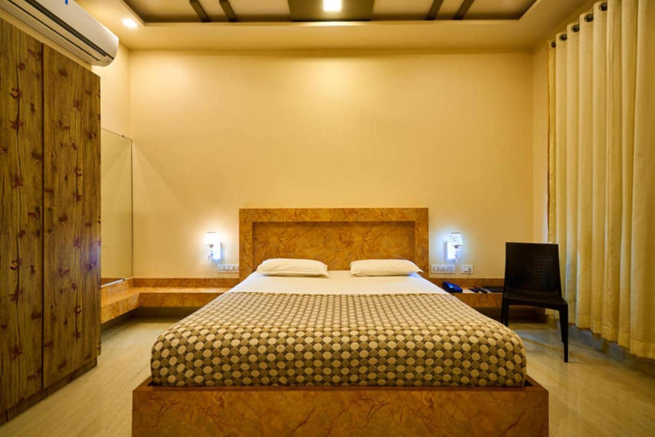 Natural Resort Panhala Exterior foto